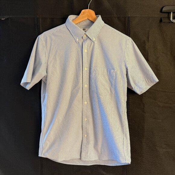 UNIQLO Men’s Short-Sleeve Oxford Shirt – Blue Stripe - Picture 1 of 3